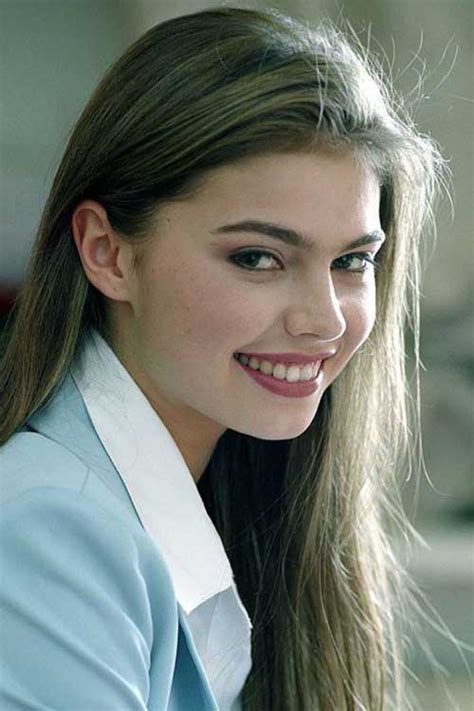 Алина Кабаева (Alina Kabaeva) - фотографии на StarPhotos