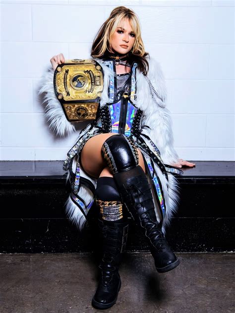 Pinterest | Wwe girls, Wrestling stars, Female wrestlers