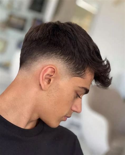 Mastering The Art Of The Burst Fade Haircut For Men. 2023 Best Trendy ...