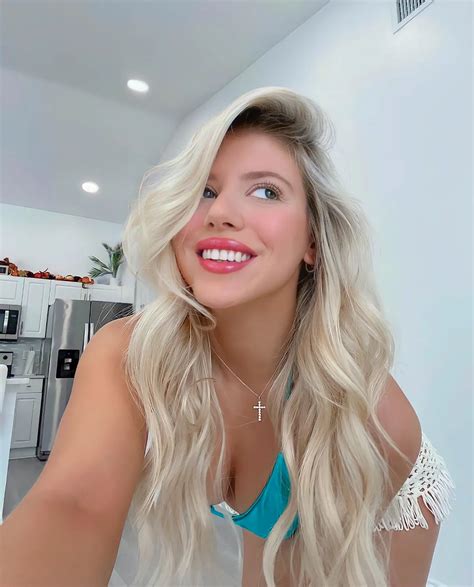 Mariah Covarrabias (@mariah.cov____) • Instagram photos and videos