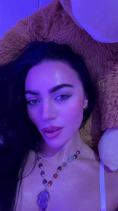 Kate Sharp (@kateisobelsharp) | TikTok