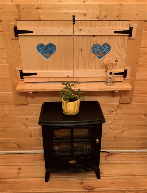 Cozy Nook at Starry Meadow | fairytale couples cabin in Norfolk