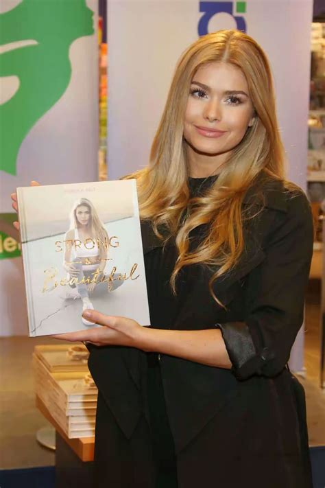 PAMELA REIF at Strong and Beautiful Book Signing in Hamburg 03/28/2017