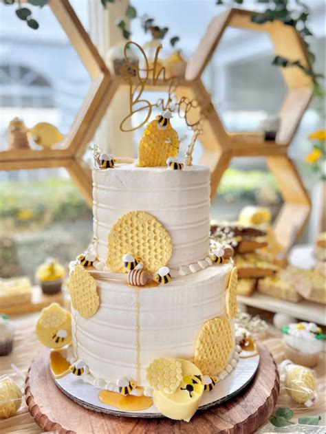 honey bee honey comb baby shower cake artofit