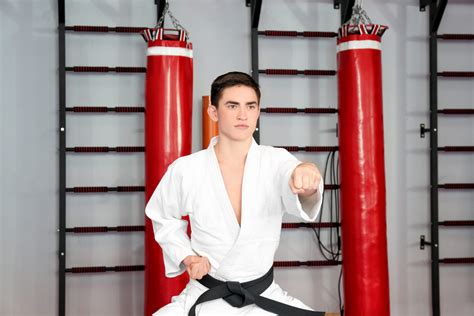 Teen & Adult Taekwondo (13+) – K-Tiger Martial Arts