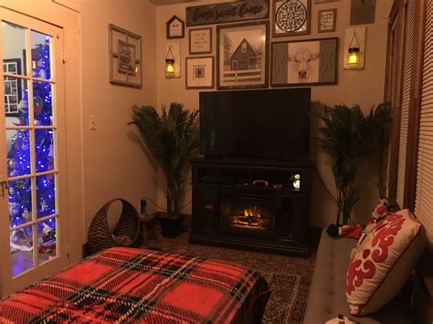 My Sunroom/TV Room : r/interiordecorating