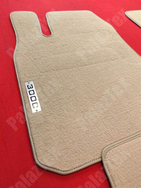 Chrysler 300-300C Velour Carpet Floor Mats With Metal Logo