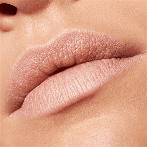 lip pencil for lips 8