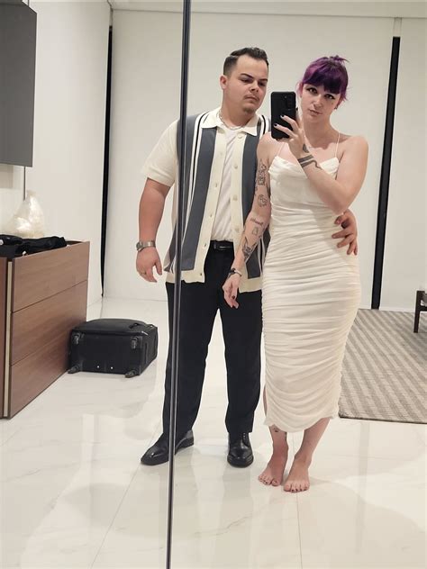 Queenofvikings | Look how great i look in these sets. my hair, the