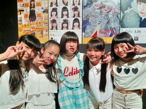 【画像】ここで一般的なJCのエロさを再確認してみましょうwwwwww | でぃあんどる