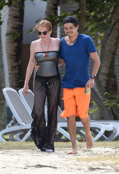 Lindsay Lohan Pokies Photos – The Fappening Leaked Photos 2015-2021