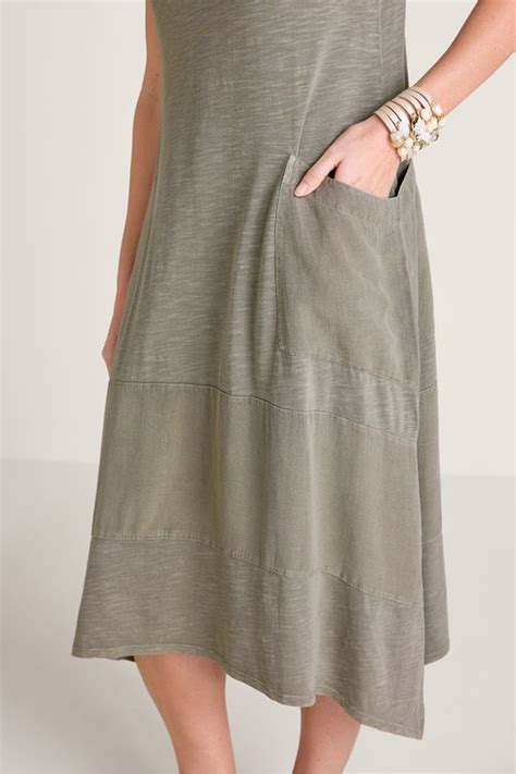 Loria Dress