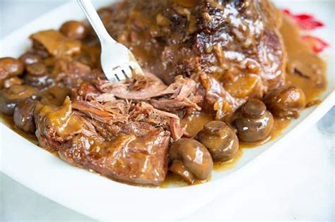 Creamy Mushroom Beef Chuck Roast Recipe - The Kitchen Magpie