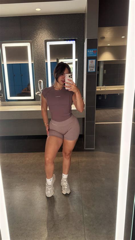 Anais Molina 🇵🇷 (@anaissmolina) • Instagram photos and videos