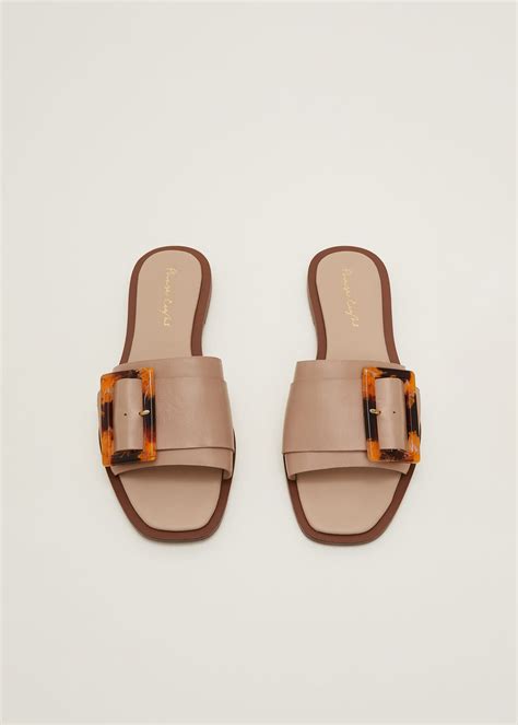 Expanded size options will arrive at buckle com 10