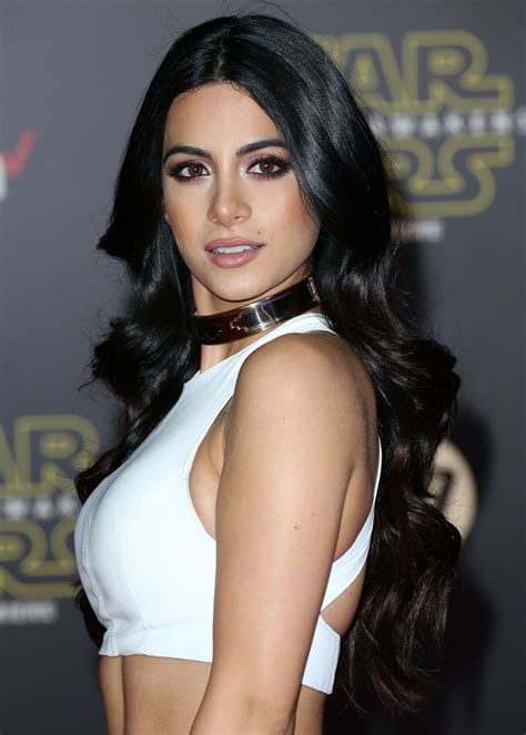 Emeraude Toubia | Wiki Shadowhunters en Español | FANDOM powered by Wikia