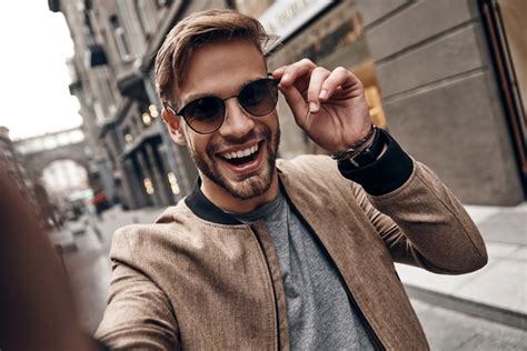 elle hk