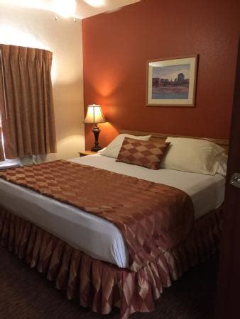 Island Suites - UPDATED 2017 Prices & Hotel Reviews (Lake Havasu City, AZ) - TripAdvisor