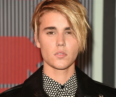 Justin Bieber Felt ‘Violated’ After Nude Photo Leak