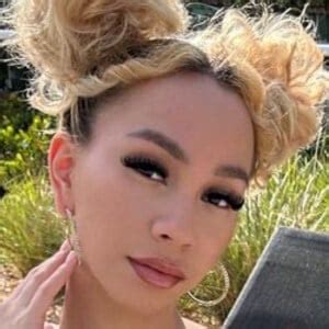 365CHULA - Age, Bio, Family | Famous Birthdays