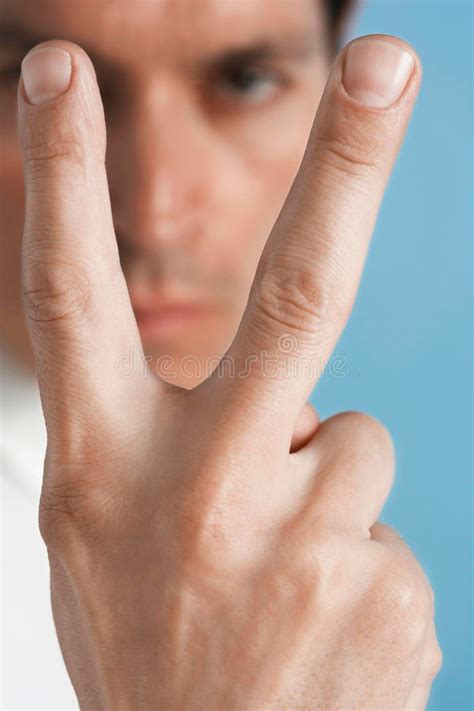 Создать мем "жесты рук, жест 2 пальца, средний палец жест" - Картинки ...