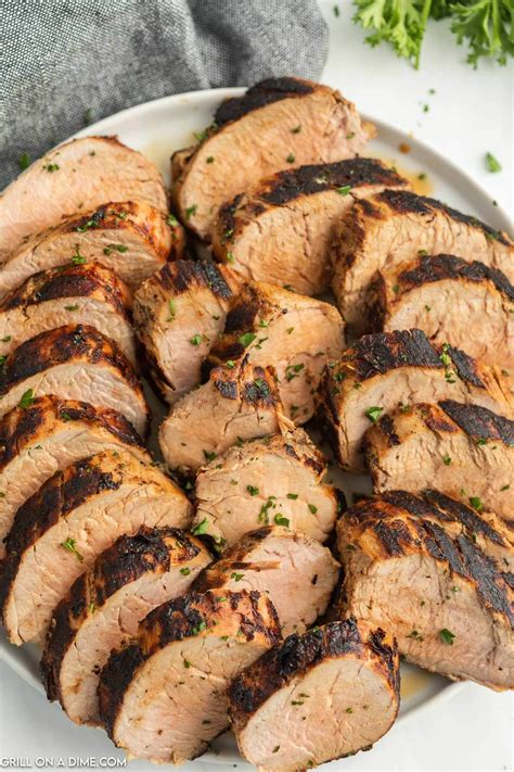 Grilled Pork Tenderloin Recipe - grillonadime.com
