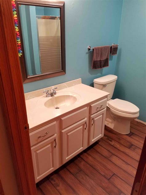 ways  update  bathroom cheaply conger construction