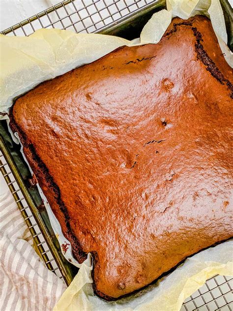 Chocolate Walnut Cake | The Picky Eater