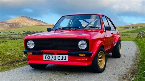 Iconic Ford Escort Mk2 is reborn by specialist MST | Auto Express
