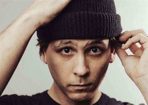 Here is the definitive guide to the D Qualls filmography and life 3