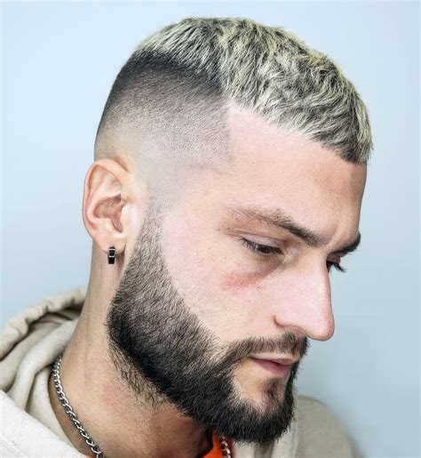 25 Coolest Men Buzz Haircuts To Try - Styleoholic