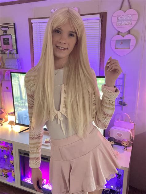 Are Sexy Femboys The Next Big Thing? Find Out Here! Image 8