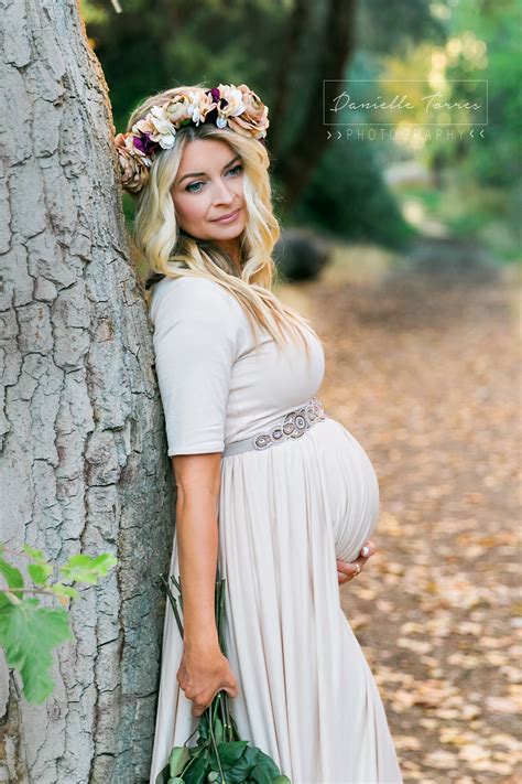 Danielle Torres Photography - Romantic flower crown Maternity Photo