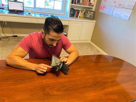 The #1 Reason Why Great Health & Fitness Coaches Remain Poor & 4 Ways