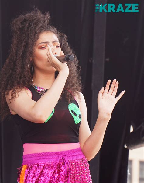 Alex Reid: K-Pop’s First Black Idol — The Kraze