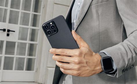 Чехол Pitaka MagEZ Case 4 для iPhone 15 Pro Max 6.7", черно-серый ...