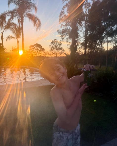 Deanne Berry | Happy New year my beautiful DBB Crew! 🥂🎉 Welcome to your