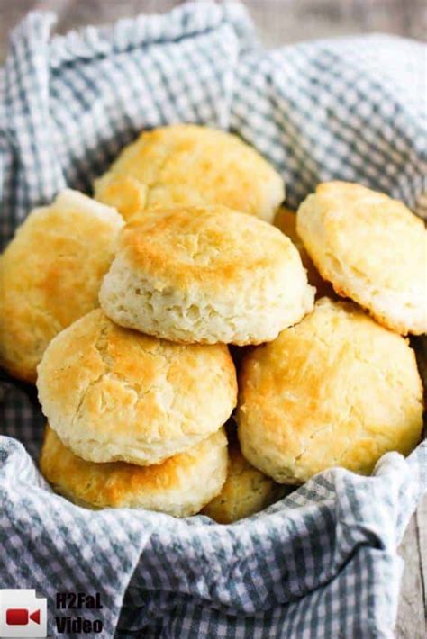 Southern Biscuits (Easy Recipe with Video) | How To Feed a Loon