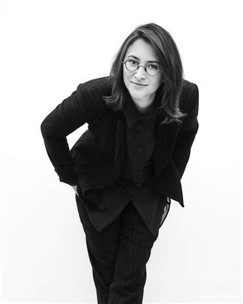 Zelda Williams : r/ladiesinsuits