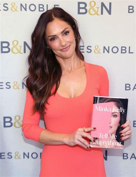 Minka Kelly - Signs Copies of Her Memoir "Tell Me Everything" in LA 05