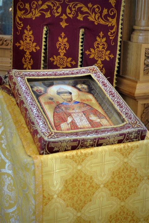 Чудотворная мироточивая икона царя Николая Второго — Политика (Ural ...