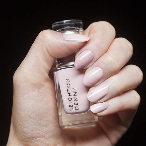 Leighton Denny: Nudes Trio (Incl. Honey Trap, So demure and Three Times