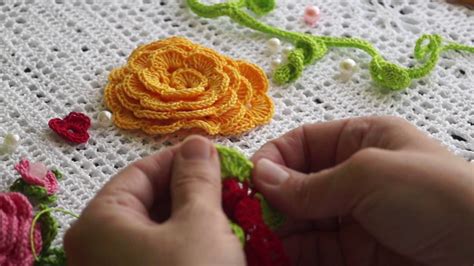 Как связать розу с листочками ( knitted rose ) (узор#39) - YouTube