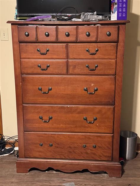 Queen Bedroom Set - Dressers & Chests of Drawers - Thomasville, North