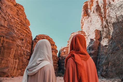 10-Day Saudi Arabia Cultural & Desert Adventure Tour - Desert Gate