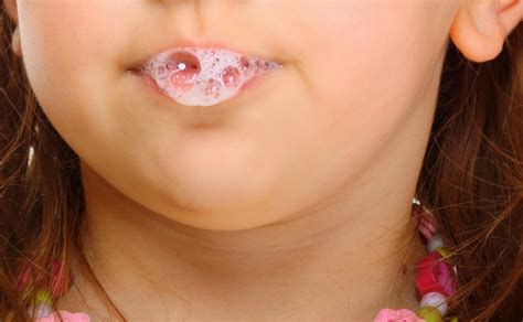 Human saliva demonstrates the benefits of art intervention