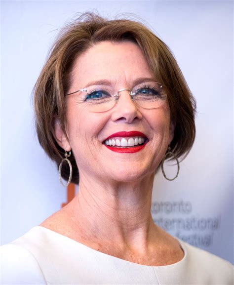 An Léigear Annette Bening