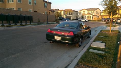 Neighbor keeps parking in front of my house - what to do? : r