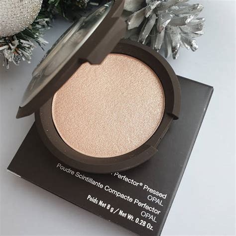 Хайлайтер Becca Shimmering Skin Perfector Pressed Opal, цена 650 грн ...