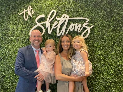 Meet Amber Vanderslice Shelton - Voyage Knoxville Magazine